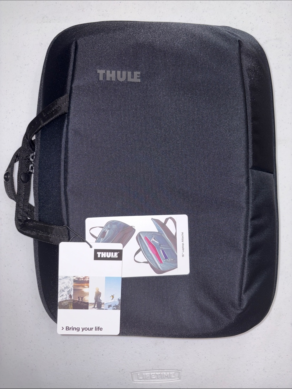 Thule Black Laptop Padded Case Sleeve 16" w/Top Carry Handle Compartments NWT